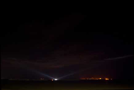 Shuttle Endeavour wide shot